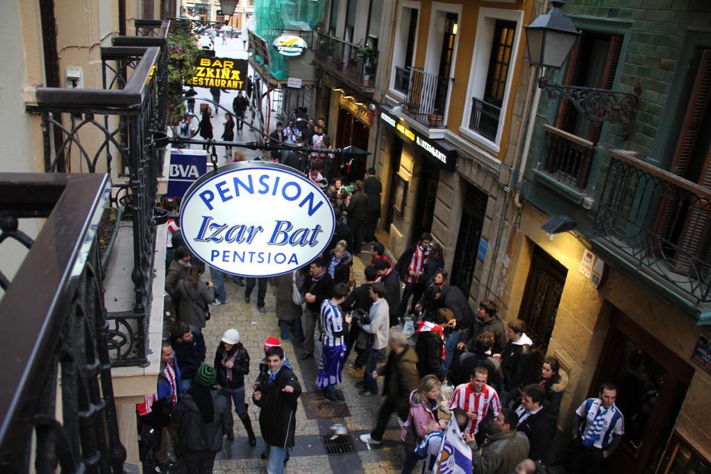 Pension Izar Bat San Sebastian Ngoại thất bức ảnh